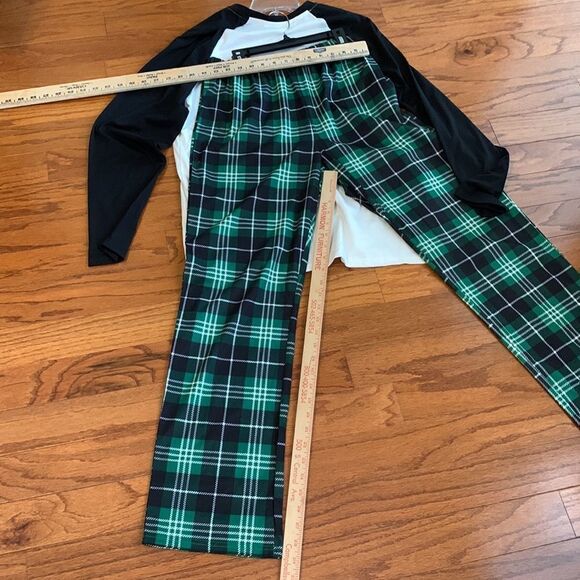 Pat Pat two piece medium pajama set - Picture 7 of 7